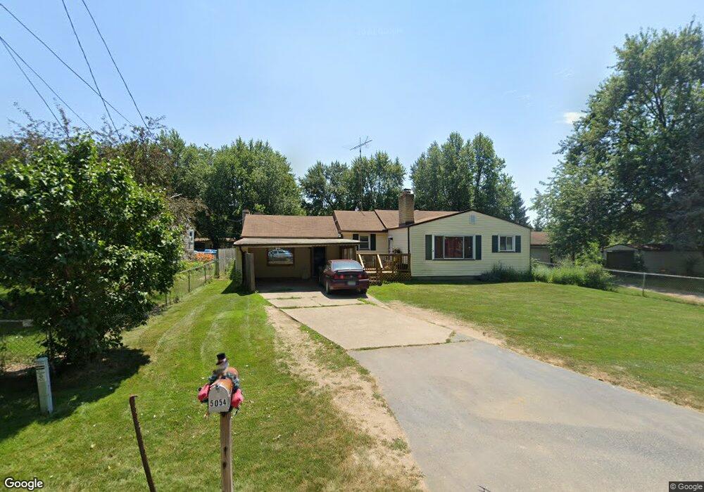 5054 Watson Dr, Flint, MI 48506 - photo 1