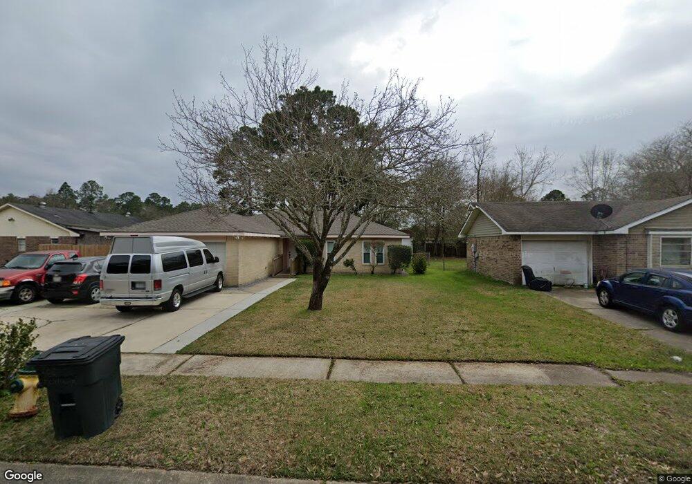 233 Foxbriar St, Slidell, LA 70461 - photo 1