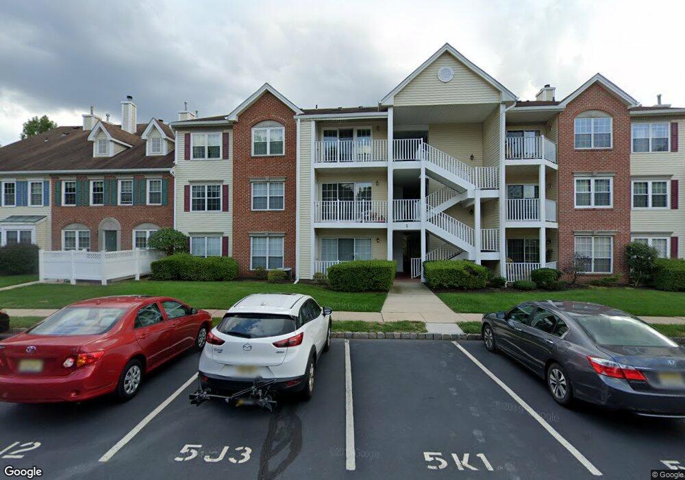 516 Red Crest Ln, Branchburg, NJ 08876 - photo 1