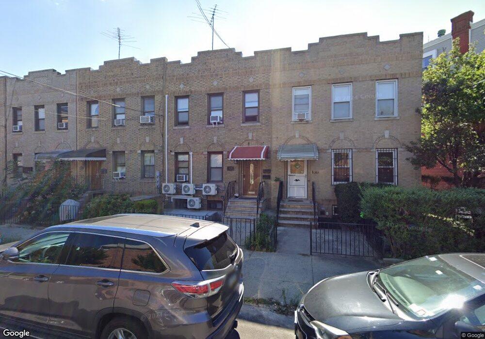 3159 47th St, Astoria, NY 11103 - photo 1