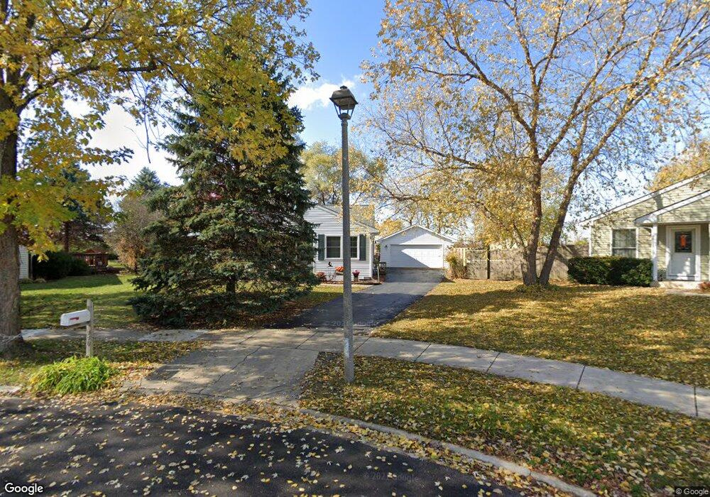 440 Bayview Ave, Naperville, IL 60565 - photo 1