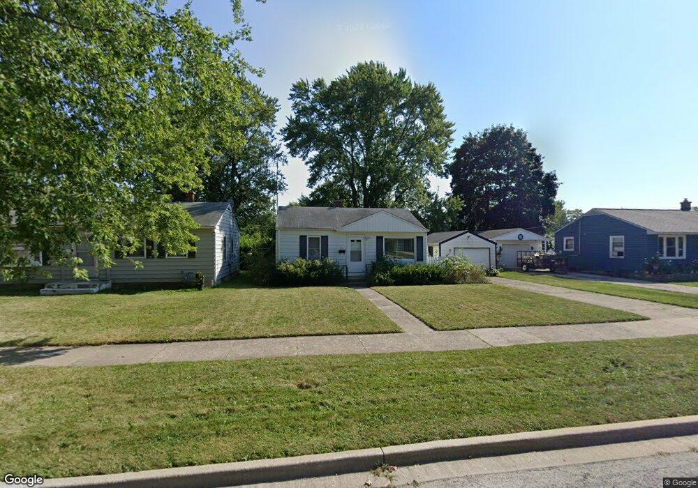 2211 Pearsall Pkwy, Waukegan, IL 60085 - photo 1