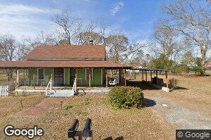 250 Georgia Ave, Tarrytown, GA 30470