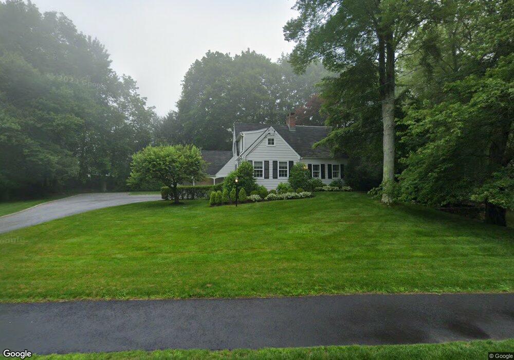 19 Mclaren Rd, Darien, CT 06820 - photo 1