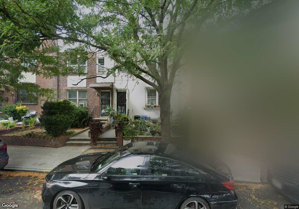 5290 79th St, Elmhurst, NY 11373 - photo 1