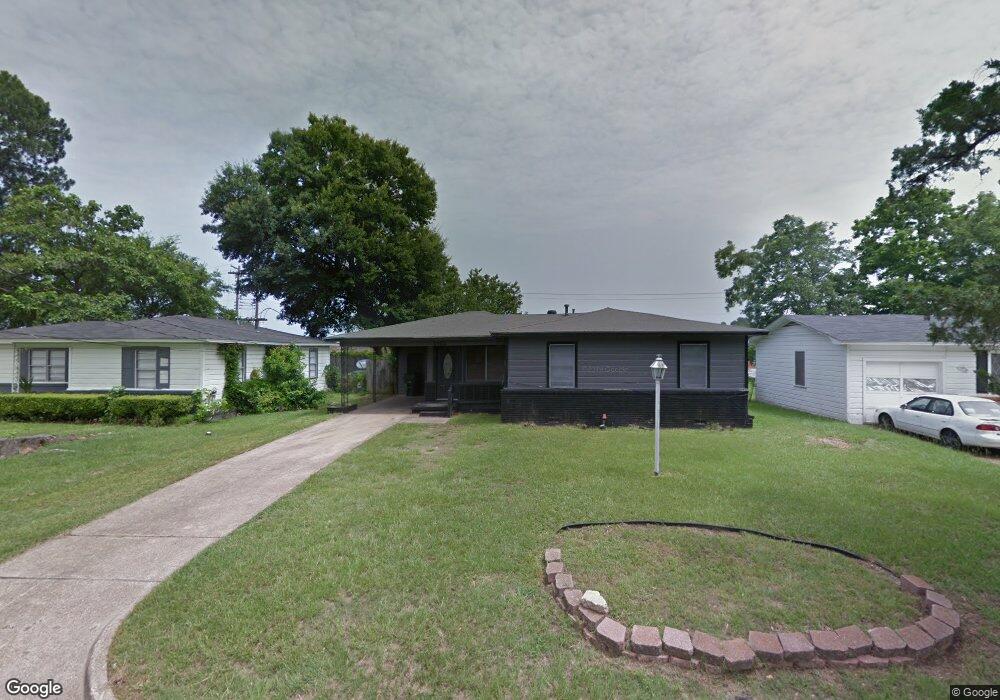 2402 Plume Dr, Tyler, TX 75703 - photo 1