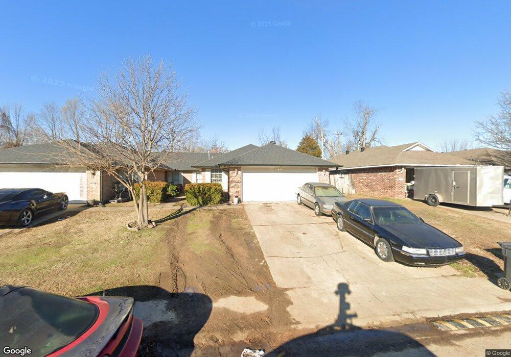 1922 S 11th Place, Rogers, AR 72758 - photo 1