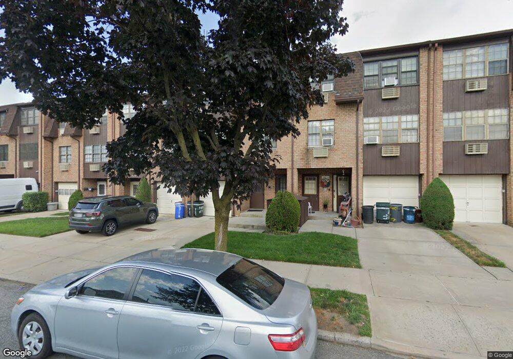 15611 77th St unit 88, Howard Beach, NY 11414 - photo 1