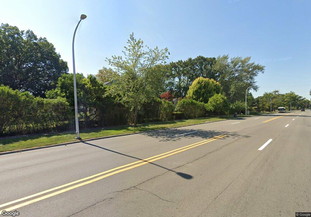 1435 Three Mile Dr unit Bldg-Unit, Grosse Pointe Park, MI 48230 - photo 1