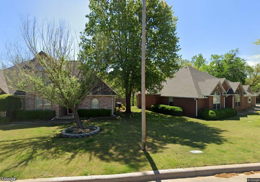 211 Woodview Ln, Sapulpa, OK 74066 - photo 1