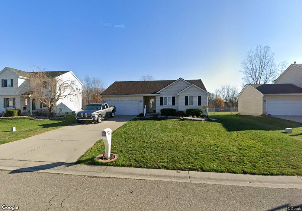 5373 Tall Oaks Dr unit Bldg-Unit, Flint, MI 48507 - photo 1