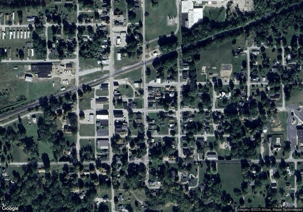 19 N Market St, Andrews, IN 46702 - photo 1