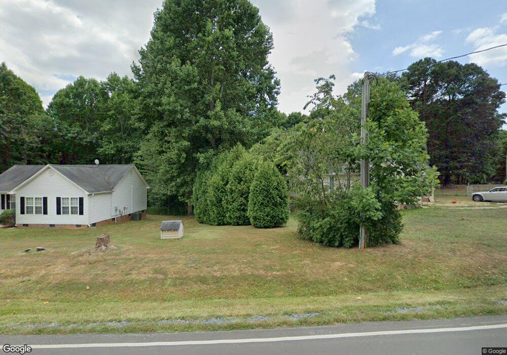 763 W Balfour Ave, Asheboro, NC 27203 - photo 1