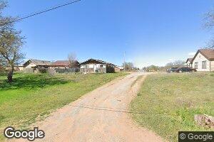 1014 N 3rd St, Sayre, OK 73662