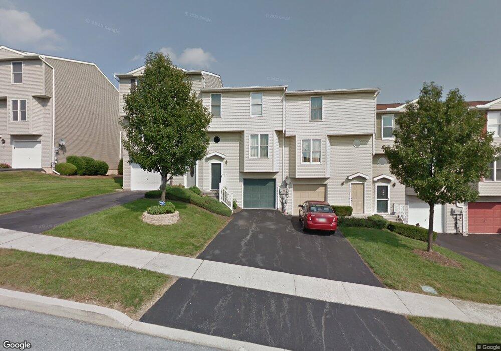 179 Chartwood Dr, Harrisburg, PA 17111 - photo 1