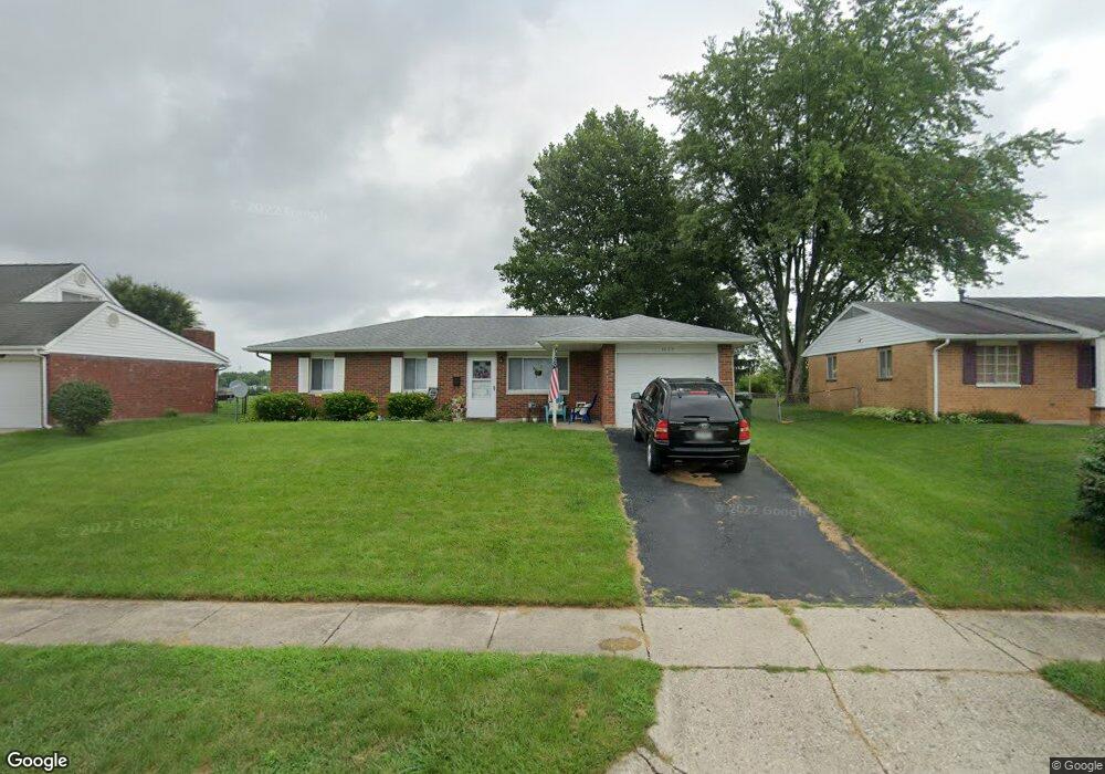 1623 Sioux Dr, Xenia, OH 45385 - photo 1