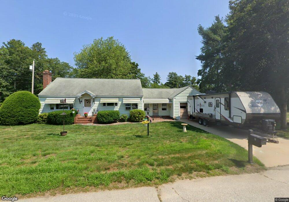 2 Youngs Dr, Hudson, NH 03051 - photo 1