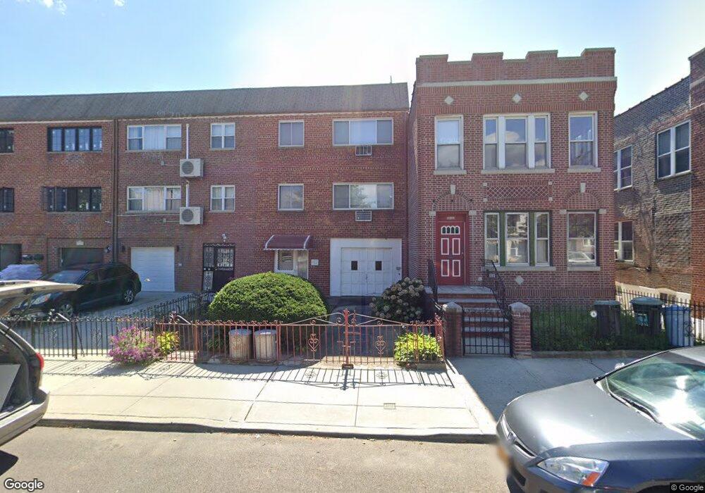 3221 45th St, Astoria, NY 11103 - photo 1