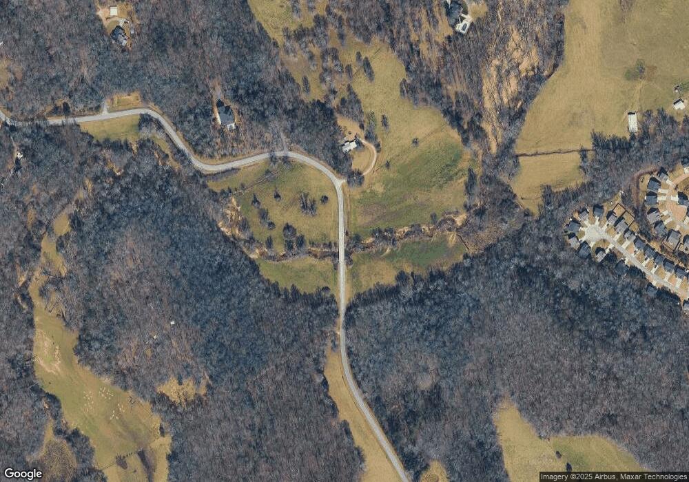 875 Creasy Patch Rd, Cornelia, GA 30531 - photo 1