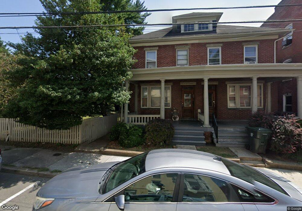 432 434 N Locust St, Hagerstown, MD 21740 - photo 1