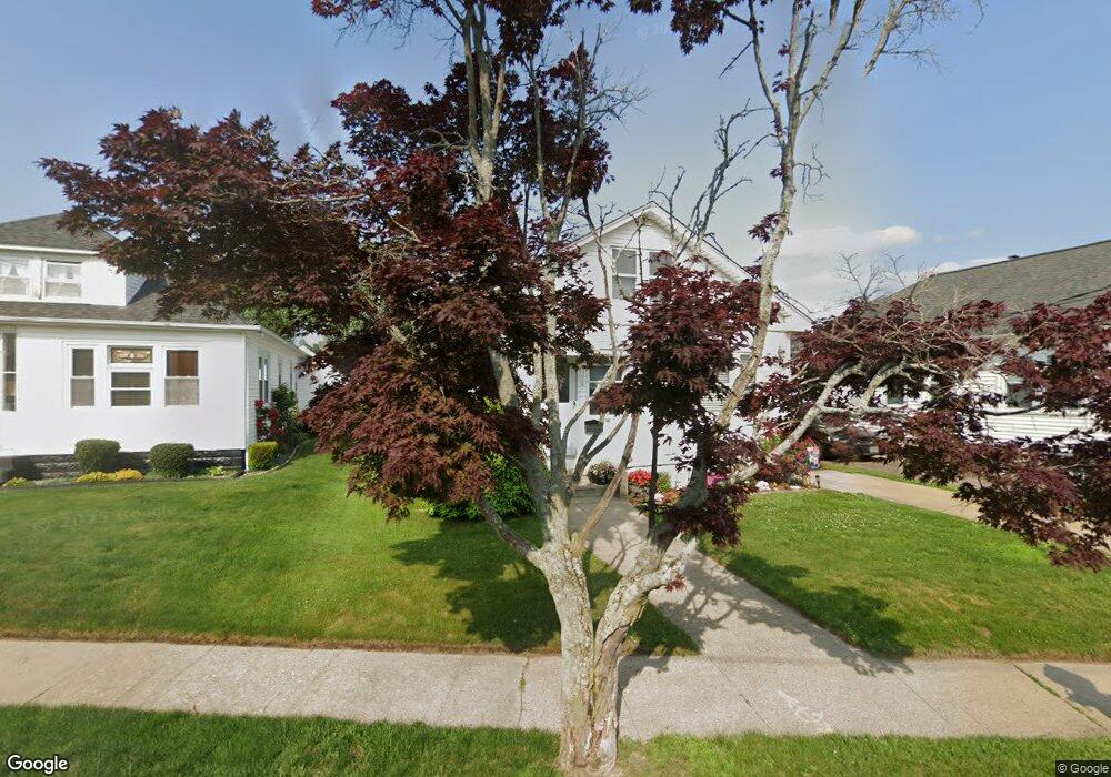 241 Flint Ave, Cranston, RI 02910 - photo 1