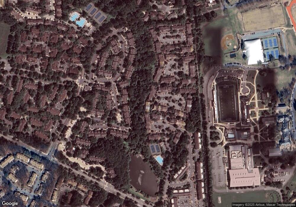 10766 Brewer House Rd, Rockville, MD 20852 - photo 1