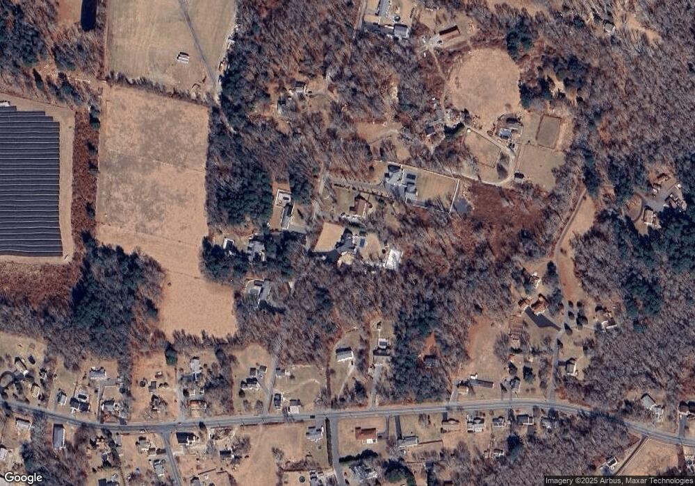 19 Cahoons Ln, Westport, MA 02790 - photo 1