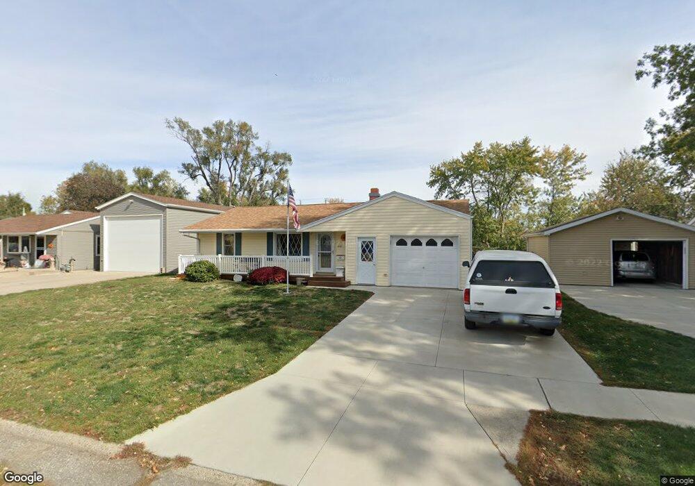 608 E 25th St S, Newton, IA 50208 - photo 1