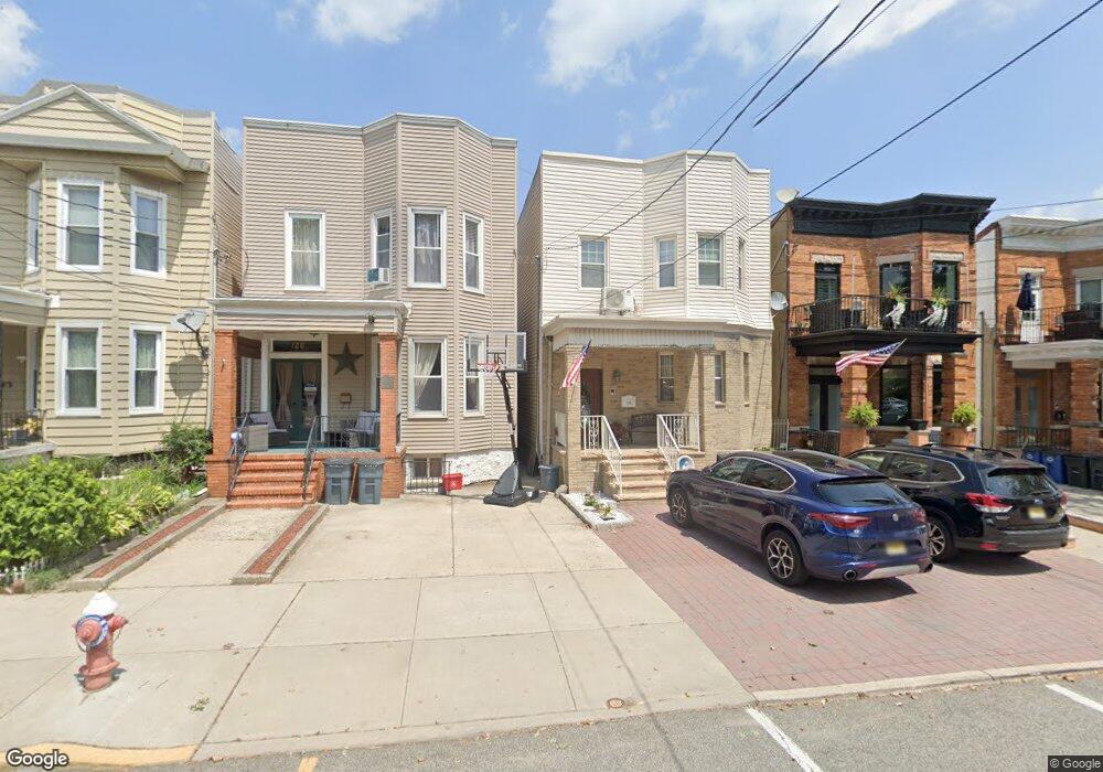 118 Highpoint Ave, Weehawken, NJ 07086 - photo 1