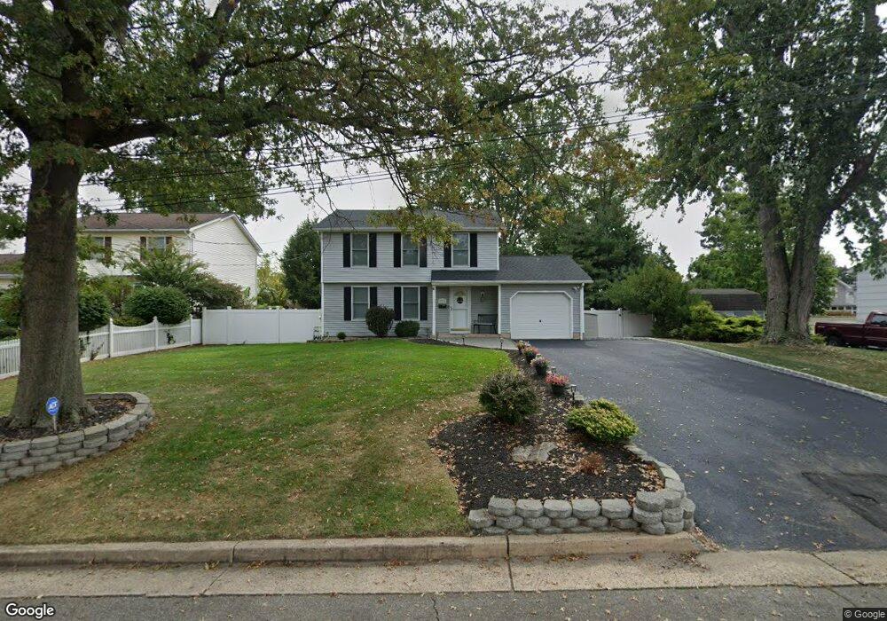 736 Pershing Ave, Middlesex, NJ 08846 - photo 1