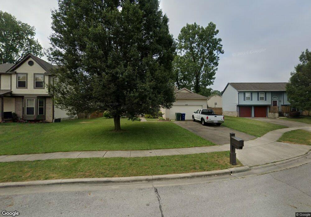 2327 Minerva Park Place, Columbus, OH 43229 - photo 1