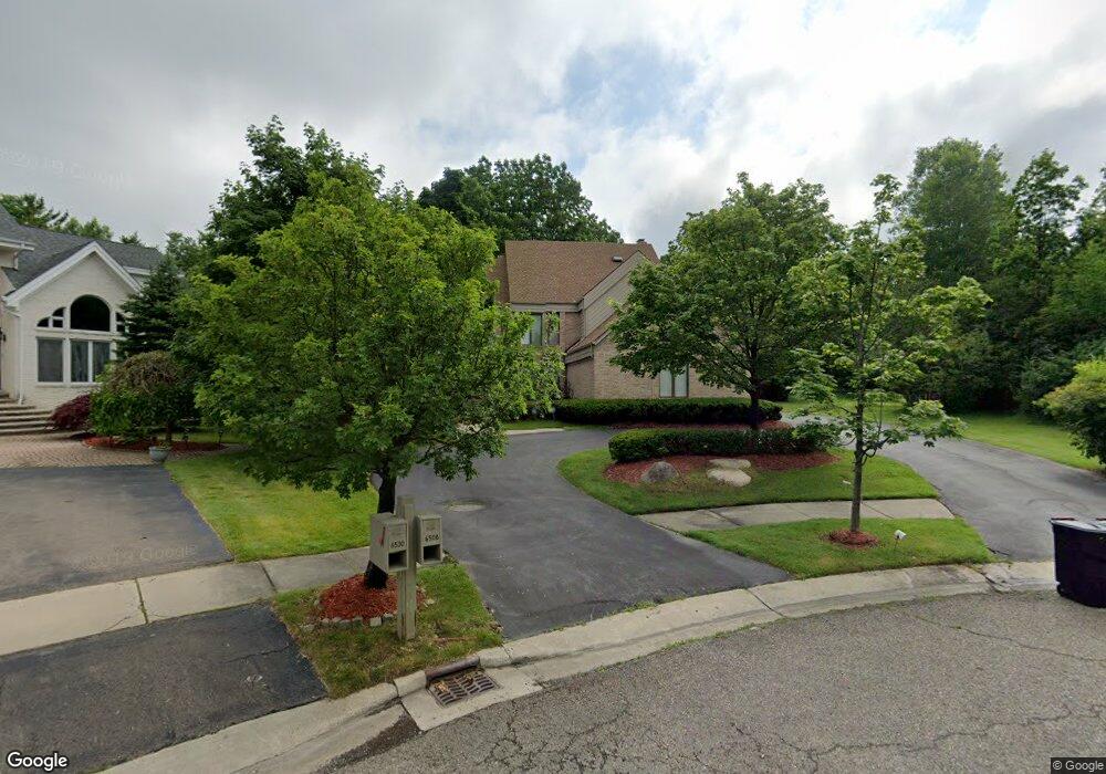 6508 Kings Ct, West Bloomfield, MI 48322 - photo 1