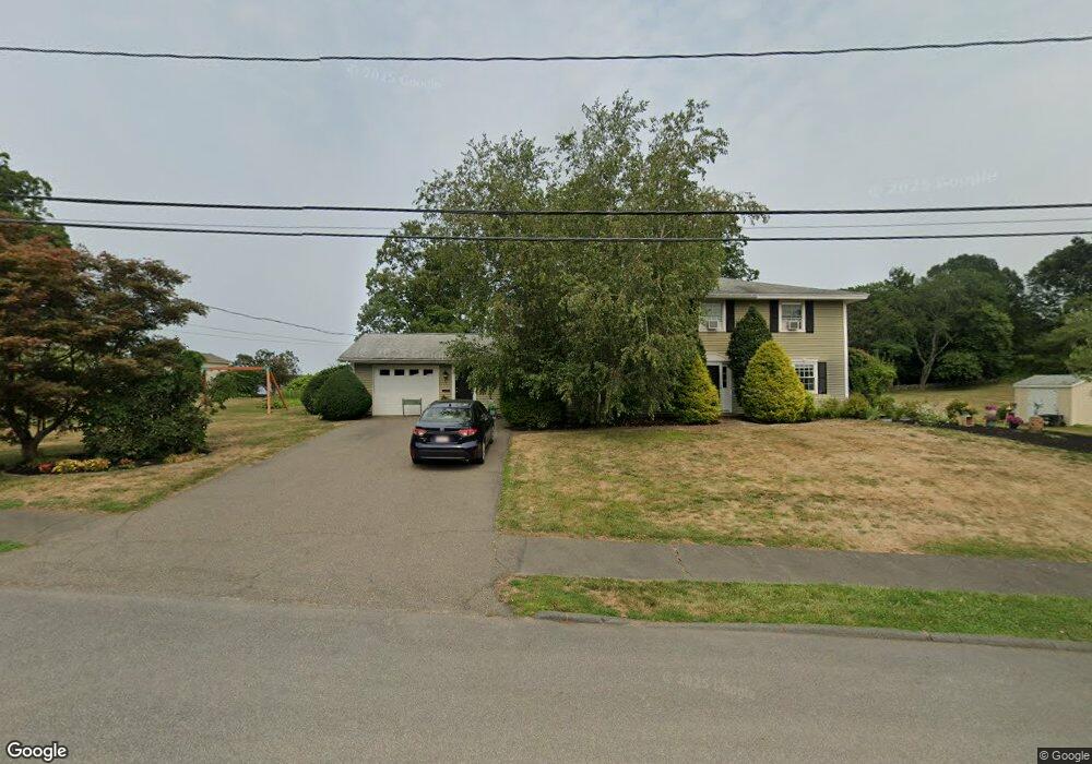 46 Reservoir Dr, Danvers, MA 01923 - photo 1