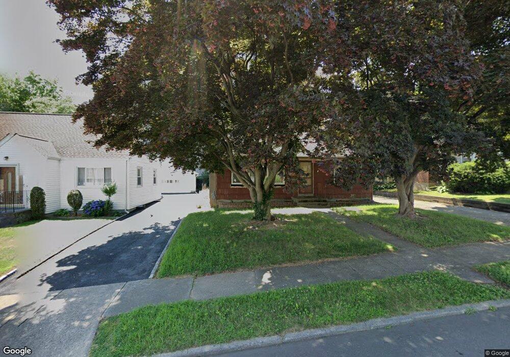 103 Stratfield Place, Bridgeport, CT 06606 - photo 1