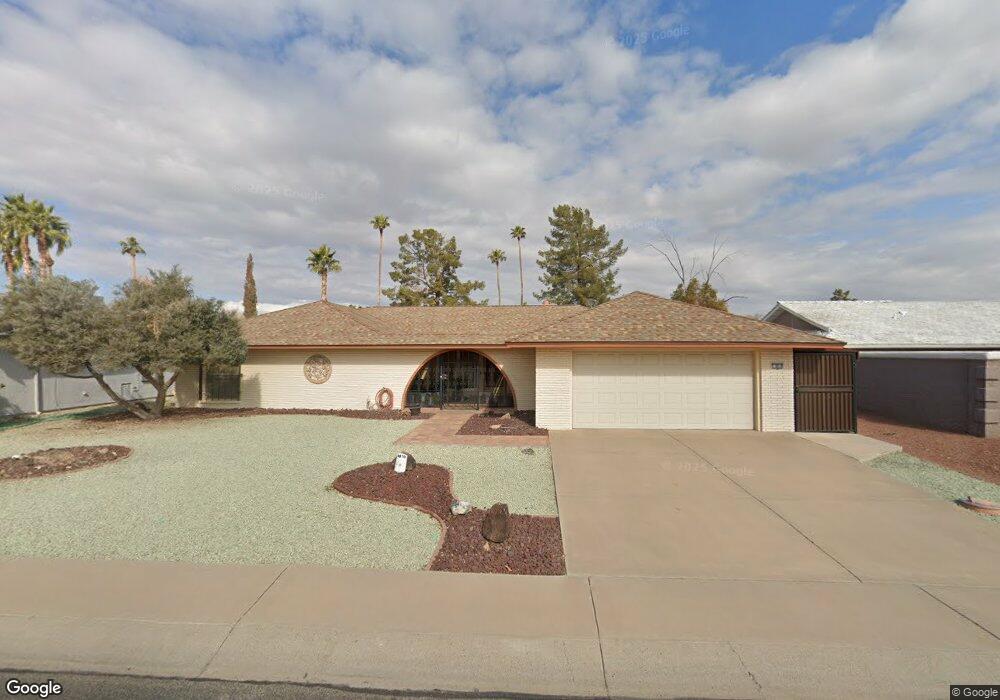 9810 W Lindgren Ave, Sun City, AZ 85373 - photo 1