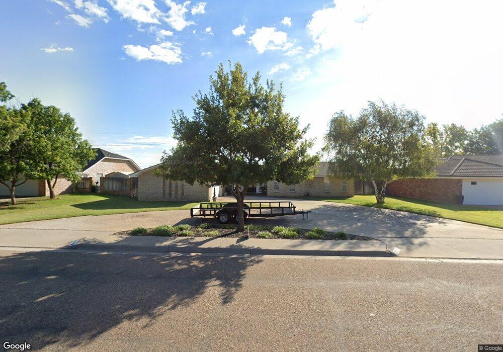 205 Melinda Ln, Dumas, TX 79029 - photo 1