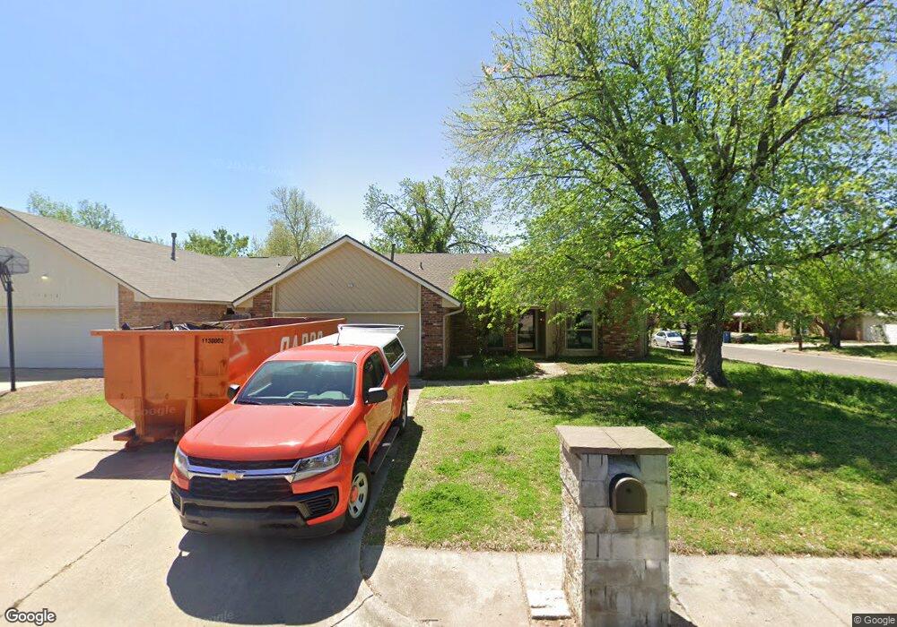 1316 Swan Lake Rd, Edmond, OK 73003 - photo 1