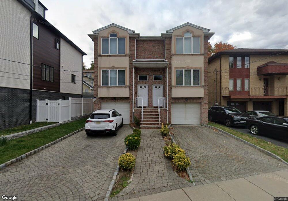 745 W End Ave unit C0745, Cliffside Park, NJ 07010 - photo 1