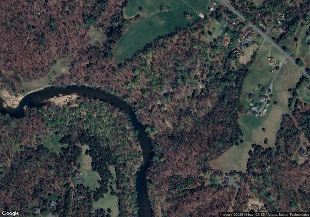 686 Fairhope Ave, Earlysville, VA 22936 - photo 1