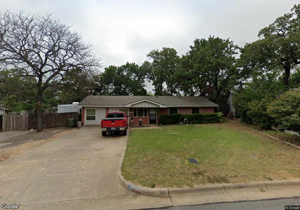 1309 Glenda Dr, Bedford, TX 76022 - photo 1