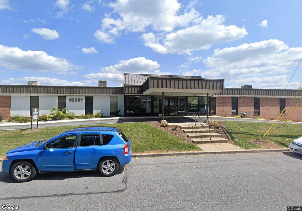 12821 Oak Hill Ave unit 2 CENTER, Hagerstown, MD 21742 - photo 1