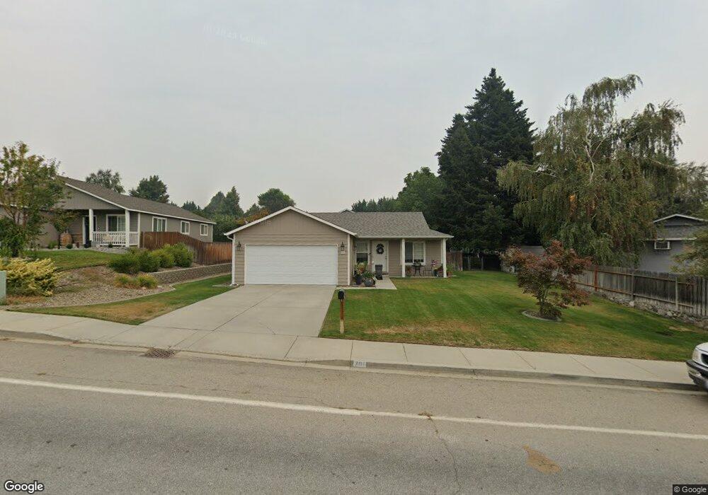 701 N Lyle Ave, East Wenatchee, WA 98802 - photo 1