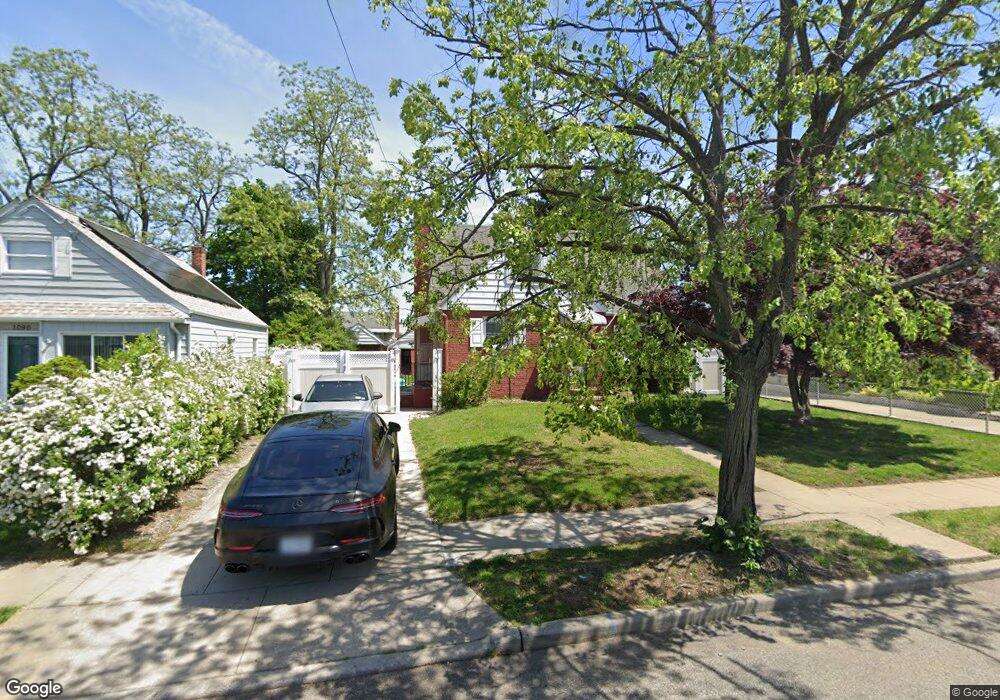 1086 Hancock Ave, Franklin Square, NY 11010 - photo 1