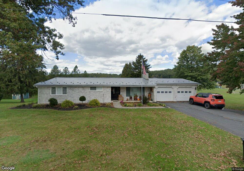 414 W High St, New Bloomfield, PA 17068 - photo 1