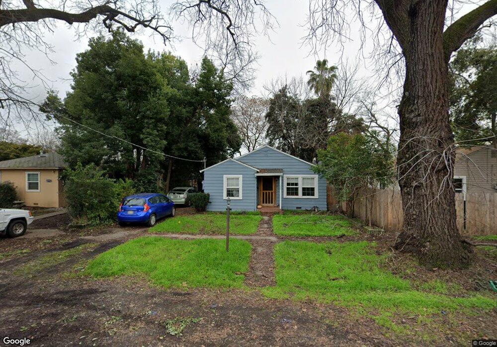 135 W 9th Ave, Chico, CA 95926 - photo 1