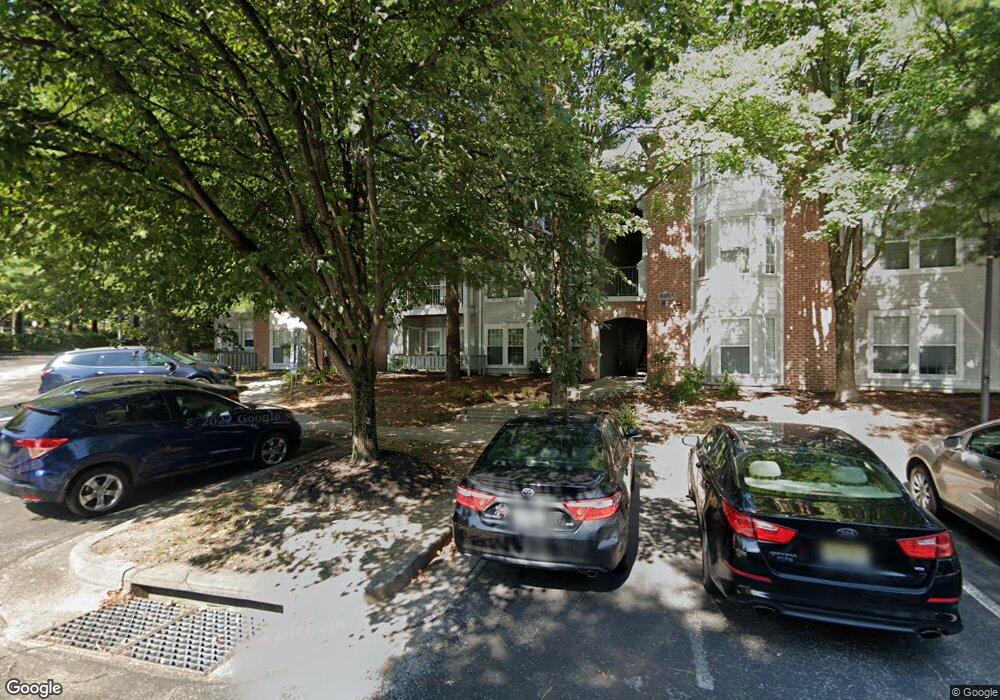 4401 Silverbrook Ln unit B302, Owings Mills, MD 21117 - photo 1