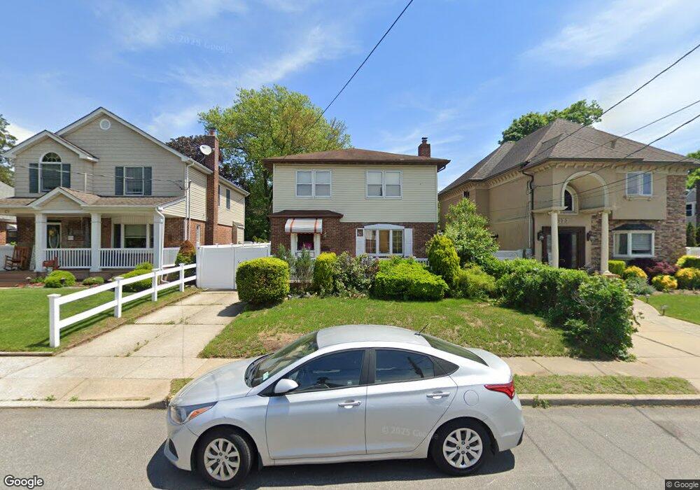 173 Commonwealth St, Franklin Square, NY 11010 - photo 1