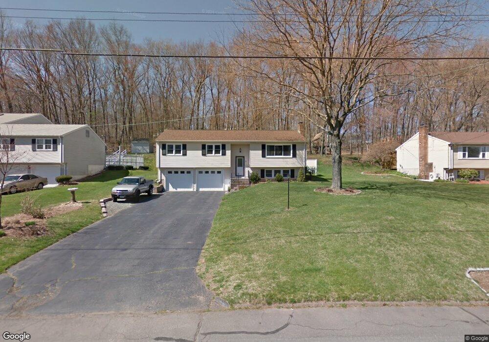 11 Riverside Dr, Vernon Rockville, CT 06066 - photo 1