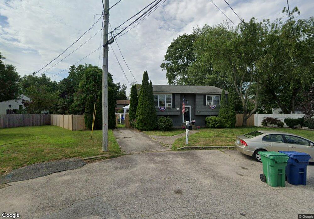 41 Gateway Ct, Warwick, RI 02889 - photo 1