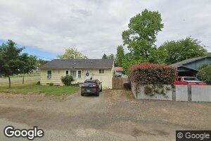 329 E St, Riddle, OR 97469